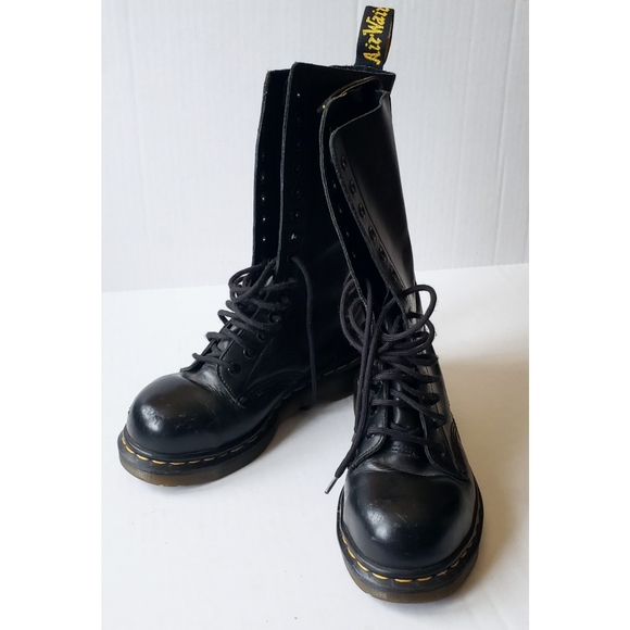 14 eye combat boots